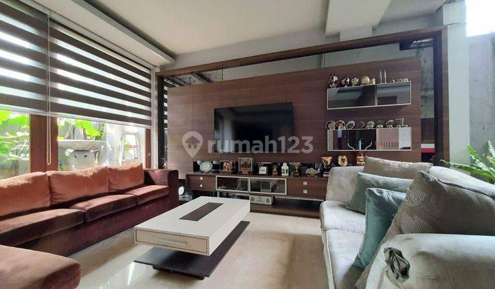 Rumah Dijual di Kebayoran Bintaro Bagus -kun 2