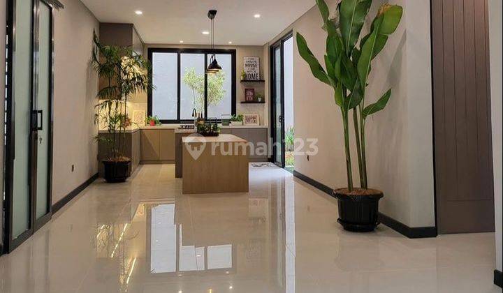 Dijual Rumah Brand New di Versailes BSD City -nrl 2