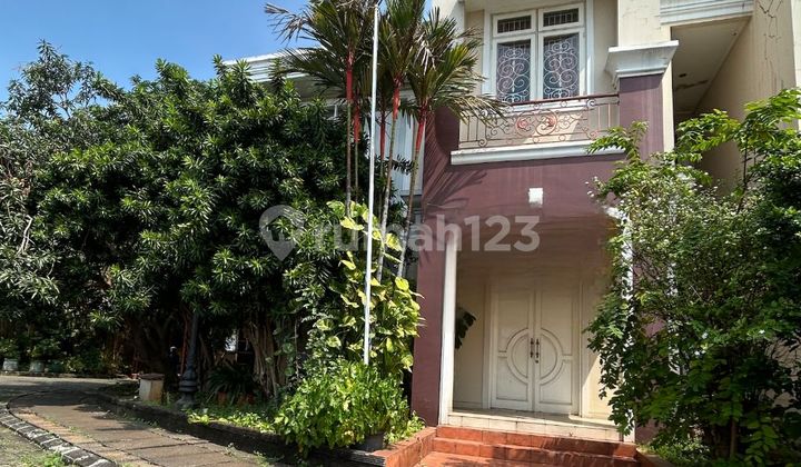 Nice Ready-to-Live House in Graha Hijau Ciputat