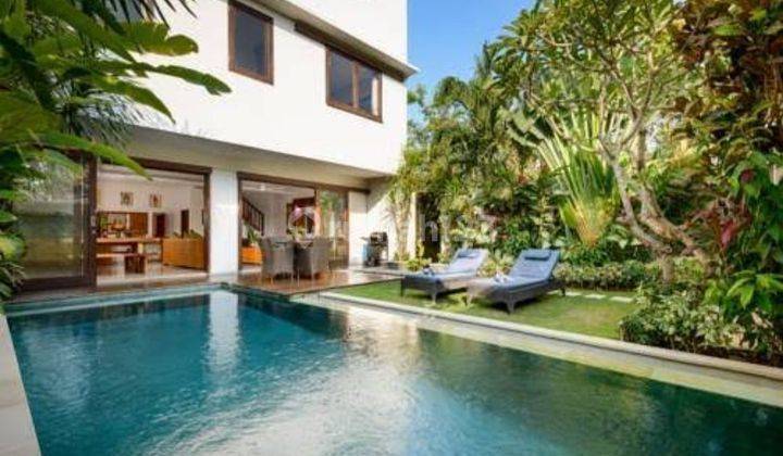 Villa for yearly rental near batu bolong beach canggu 1