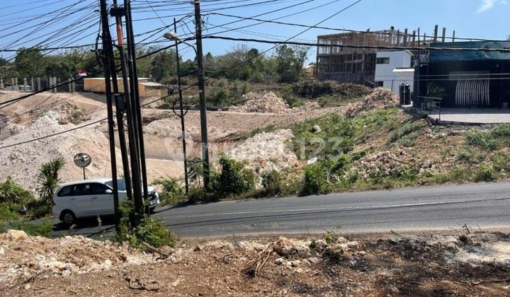 Lahan Strategis Jalan Utama Pantai Padang-padang Uluwatu Lahan Strategis Jalan Utama Pantai Padang-padang Uluwatu