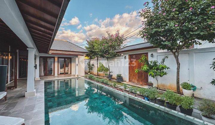  Villa for  lease 20years at Center of Berawa Canggu 1