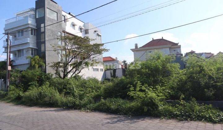 For Sale Small Land For Villa And Commercial In Legian 1