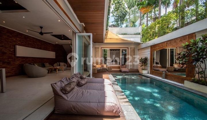 Villa Indah 3 Kamar Tidur di Umalas Dekat Seminyak