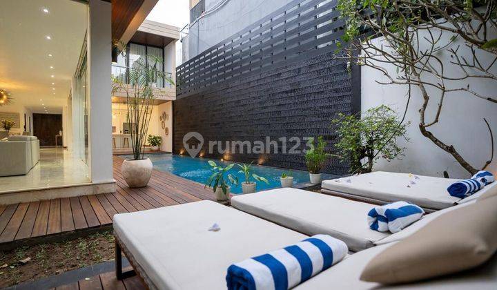 Modern Villa For Yearly Rental At Berawa Canggu 1