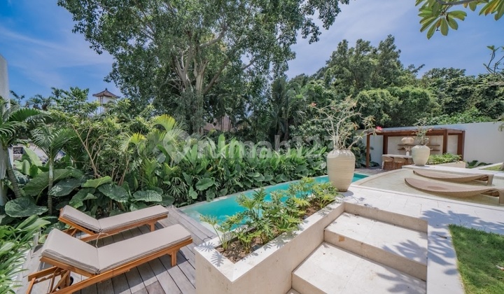 Kontemporer Villa 4 Kamar Tidur Di Lokasi Premium Umalas