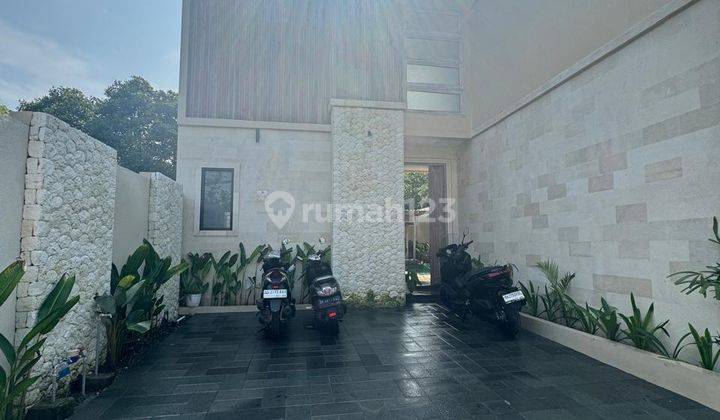 Villa 3 Kamar Tidur Di Pantai Kedonganan Jimbaran 2