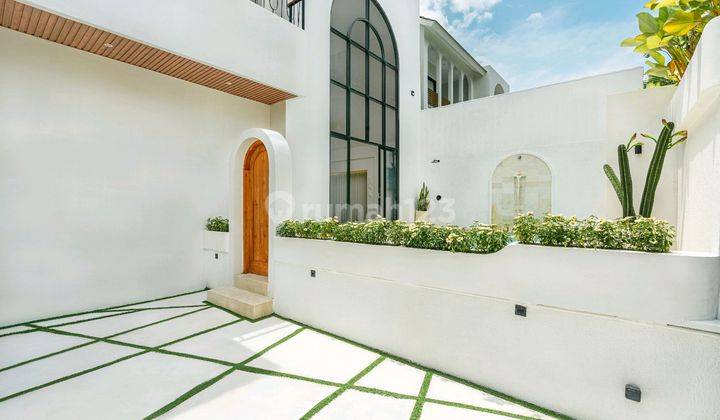 Villa Baru Bergaya Mediteranian Di Dalam Kompleks Elit Pecatu Graha 2