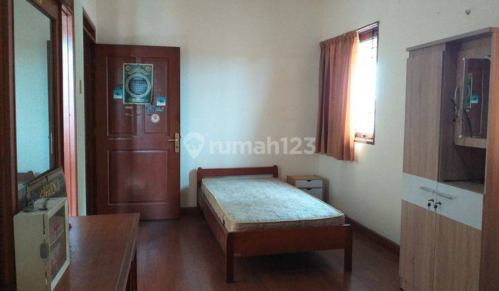 Kamar Kost untuk karyawati dekat kantor PLN Gandul di Jl PLN Gandul Cinere  5