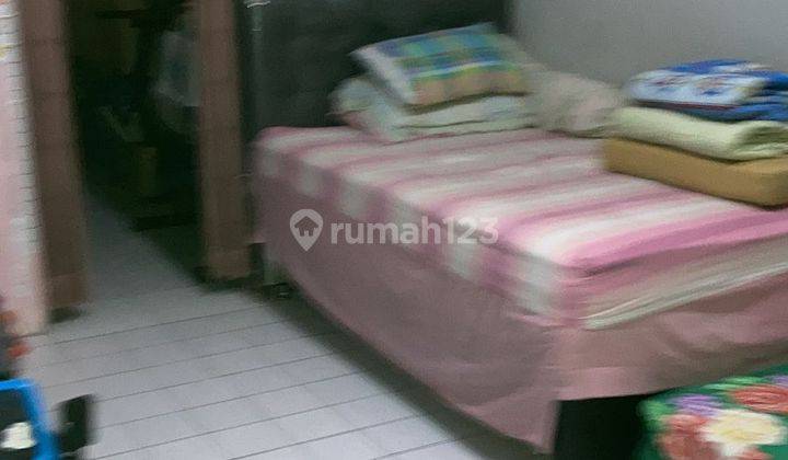 Rumah Bagus Unfurnished SHM di Margahayu, Bekasi 2