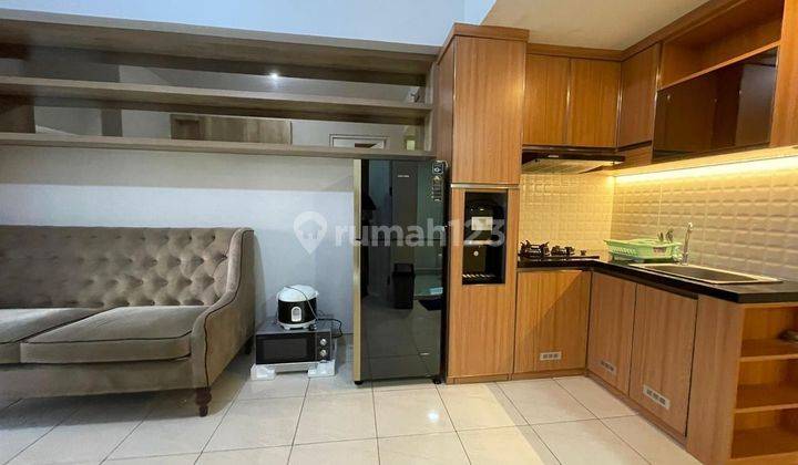 Luxury 2BR Apartement Furnished The Springlake Summarecon Bekasi