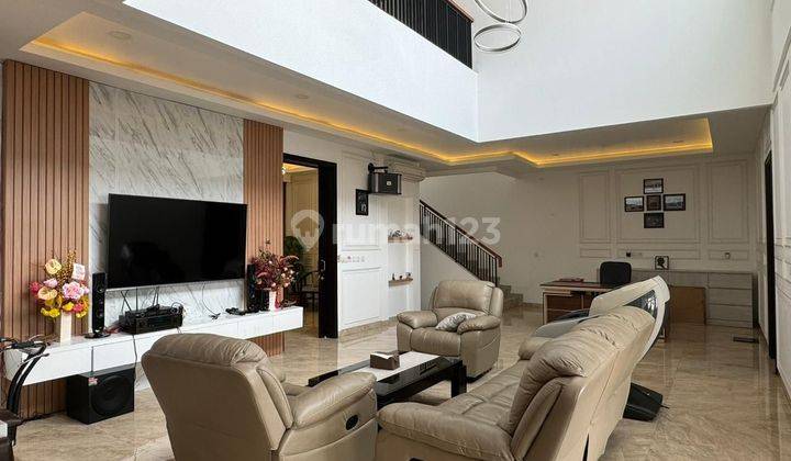 RUMAH MEWAH ALAM SUTERA MINIMALIS MODERN STYLE  1