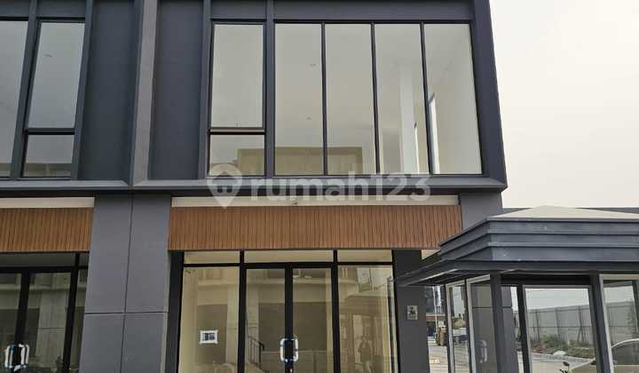 Dijual  Ruko Hamptone Avenue V, Gading Serpong , Lokasi Strategis