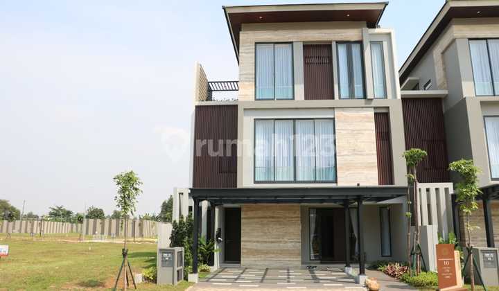 Dharmawangsa Home Type 10, a Luxury House with a Comfortable Environment.