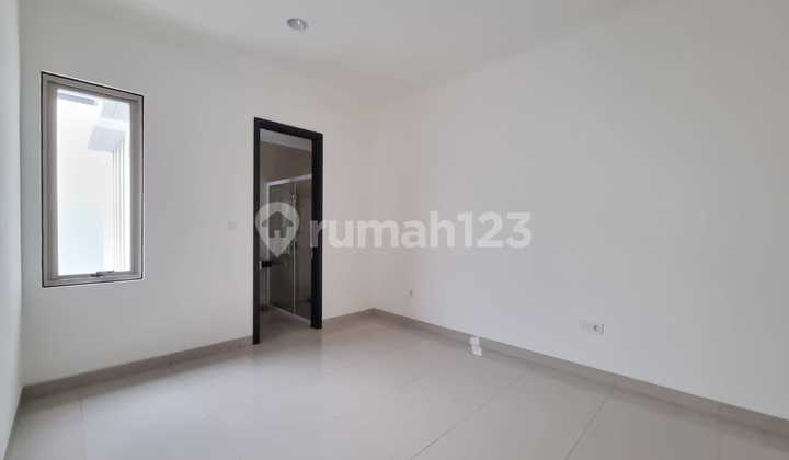 Di Jual Cepat Rumah Pik 2 Pantai Bukit Villa, Bagus Dan Mewah 2