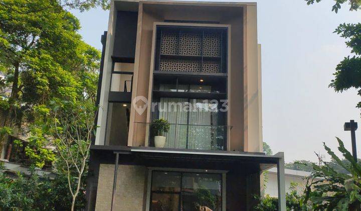 Dijual Rumah Nuansa Mewah di Tanakayu Vasya Bsd City 2