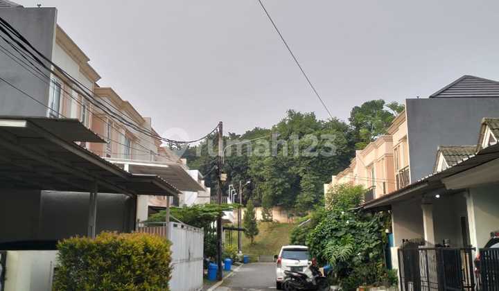 For Sale, Strategically Located House in BSD Area, Minimalist, Ready to Occupy. 2