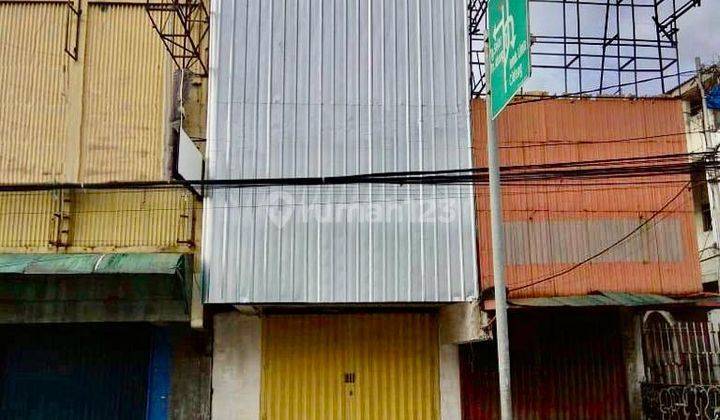 Di Jual Cepat Ruko Bentuk L Lokasi di Jl. Hasyim Ashari, Jakbar.. 1