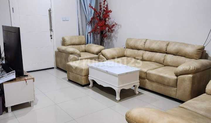 Dijual Rumah Bagus Karelia Gading Serpong Tangerang, Semi Furnish