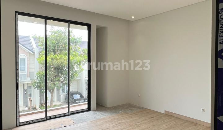 For Sale New Home in Azura Vanya Park BSD Cluster with Complete Facilities. 2