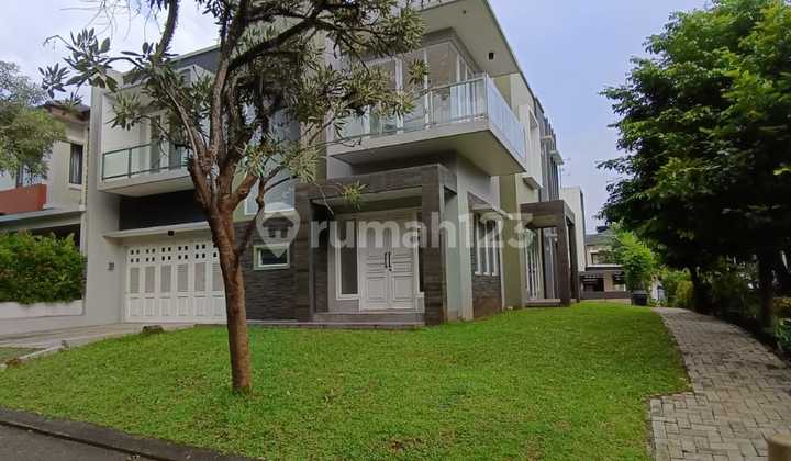 2-Story House in the De Rio Delatinos Cluster, BSD, Tangerang 2-Story House in the De Rio Delatinos Cluster, BSD, Tangerang