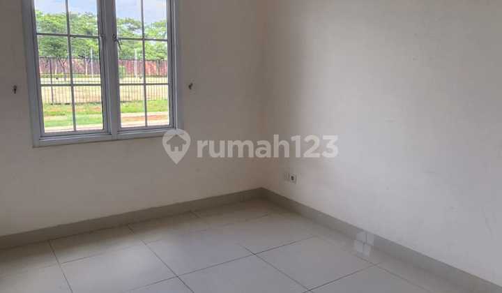 For Sale House in Menteng Village Gading Sepong Cluster, Classic Style For Sale House in Menteng Village Gading Sepong Cluster, Classic Style