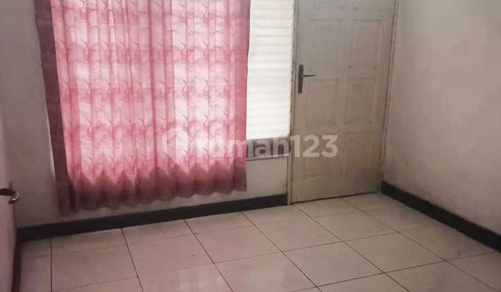 Rumah Siap Huni di Victoria Park Residence - Karawaci 2