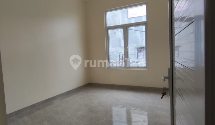 Rumah di Cipondoh Makmur Tangerang, Dekat Stasiun Poris 2