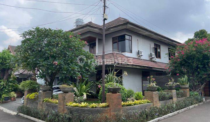 Rumah Lama Townhouse di Pejaten Barat Kemang Jakarta Selatan  1