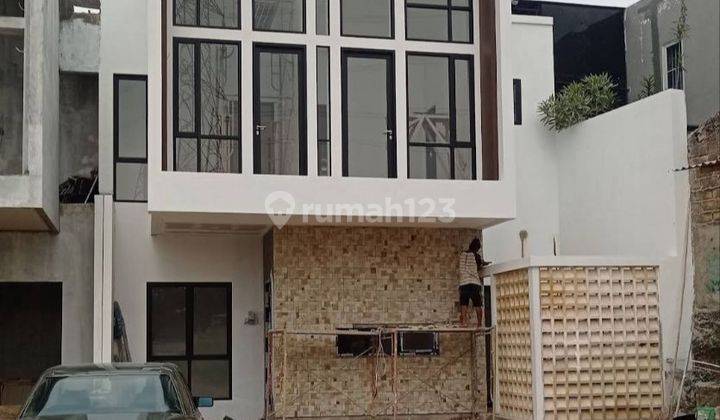 Rumah 2 Lantai Di Pusat Kota Pamulang Tangerang Selatan  1