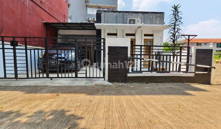 Rumah Hook Selangkah Ke Pintu Toll Kukusan Depok  2