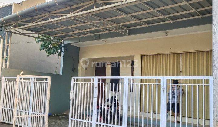 Rumah Pinggir Jalan Untuk Usaha Di Pasar Rebo Jakarta Timur  1