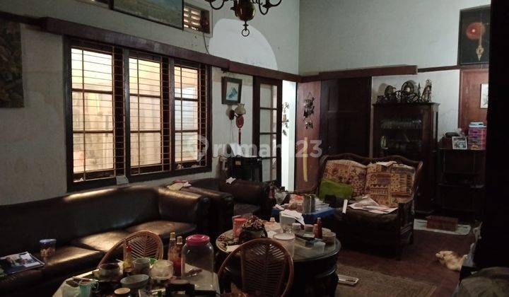 Dijual Cepat Rumah Belanda Sayap Dago bandung 1