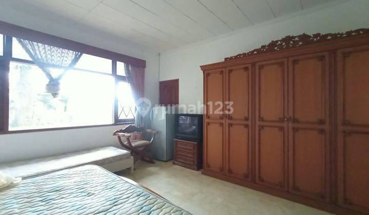 Semi Furnished Rumah di Hegarmanah Bandung  2