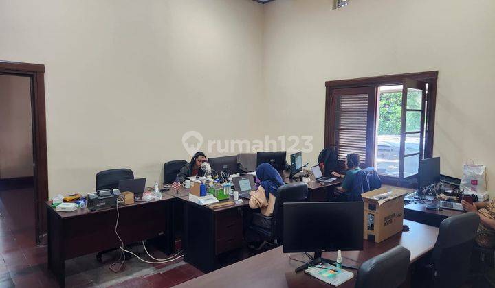 Dijual Cepat Rumah Strategis di Mainroad Riau Bandung 2