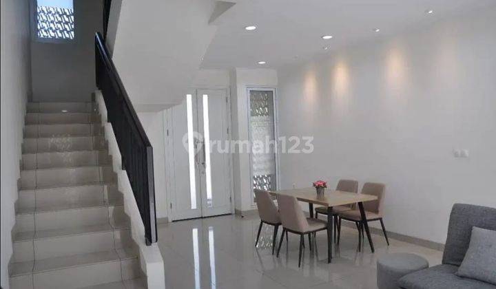 Dijual Cepat Rumah di Amanda Summarecon Bandung 2