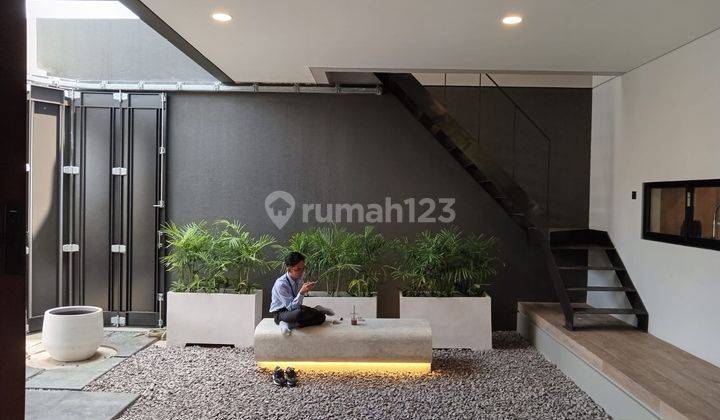 Rumah Aesthetic di Nilapadmi Kota Baru Parahyangan 1