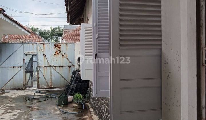 Rumah Bangunan Belanda di Sayap Riau Bandung 2