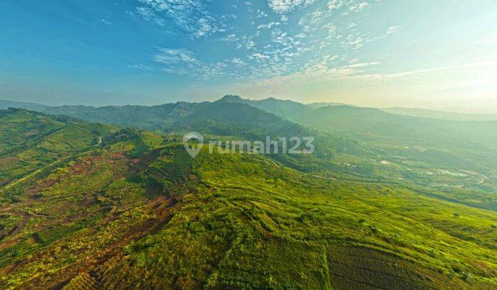 Rumah Hills pertama di Kota Baru Parahyangan View kota & danau  2