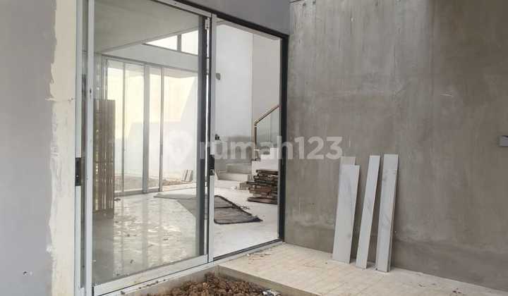 Rumah Baru Siap Huni Hillary Summarecon Bandung 2