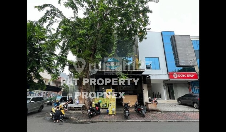 Dijual Ruko Gandeng Hoek di Tomang. 4