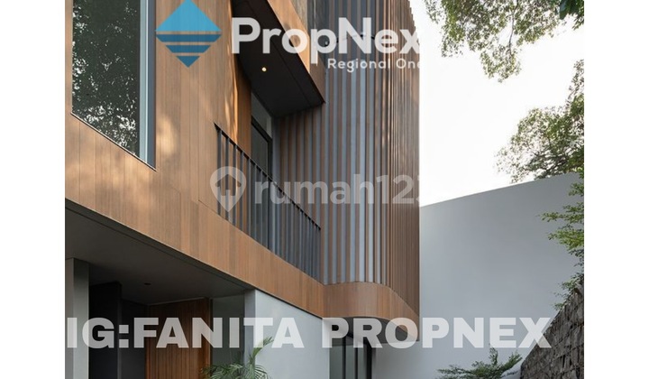 BRAND NEW! Dijual rumah baru keren di Kemang Utara,Jakarta Selatan. Berada dalam cluster.