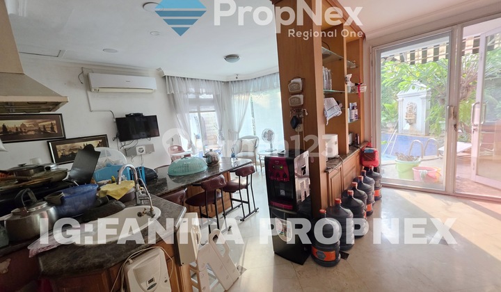 MURAH! JARANG ADA! Dijual rumah komersil di Taman Kedoya Baru ,Jakarta Barat. 2