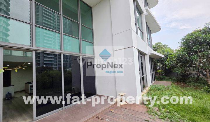 SUPER MURAH! Wow special loft dengan private garden...apartemen rasa villa! Apartment ST MORITZ Tower New Ambasador, tower paling high end dan terbaru serta paling strategis di tengah2 mal. 2