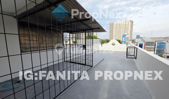 CHEAP! FOR SALE on Jl. Pesanggrahan, West Jakarta. Next to Baku Sayang Restaurant. 2