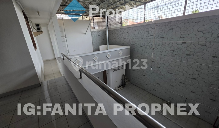 Murah! Disewakan Rumah di Taman Permata Buana,Jakbar. 2