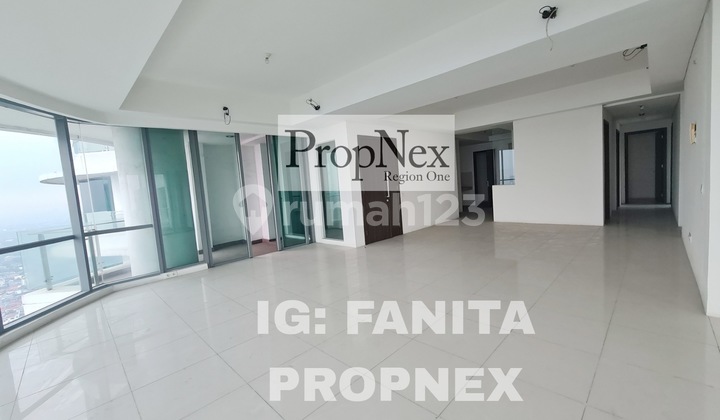 Cheap! Wow, Super Cool 180-Degree View! For Rent Apartment St Moritz Tower Presidential, The Best Unit In The Best Tower: Size 269M2. 2