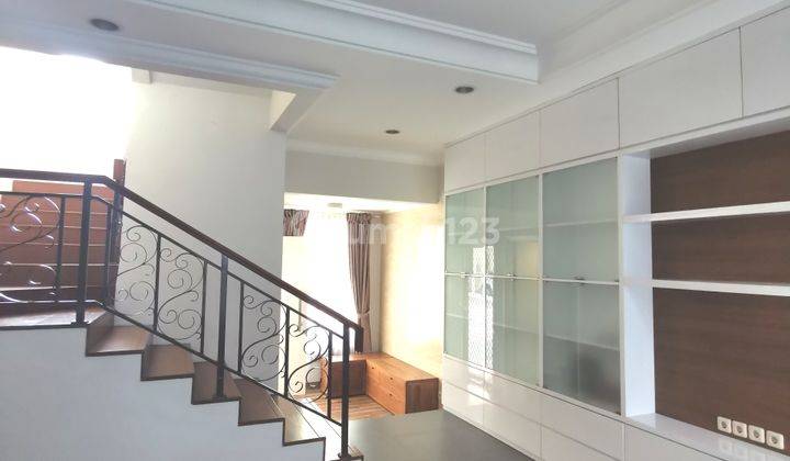 Furnished Bagus di Greenwich Bsd Lebar 8, Siap Huni Sudah SHM 2