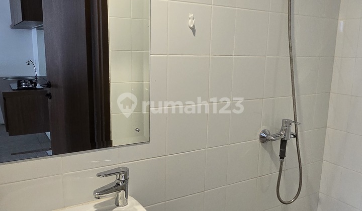 Rumah Freja Suite Bsd, Semi Furnished, Rapi Siap Huni. 2