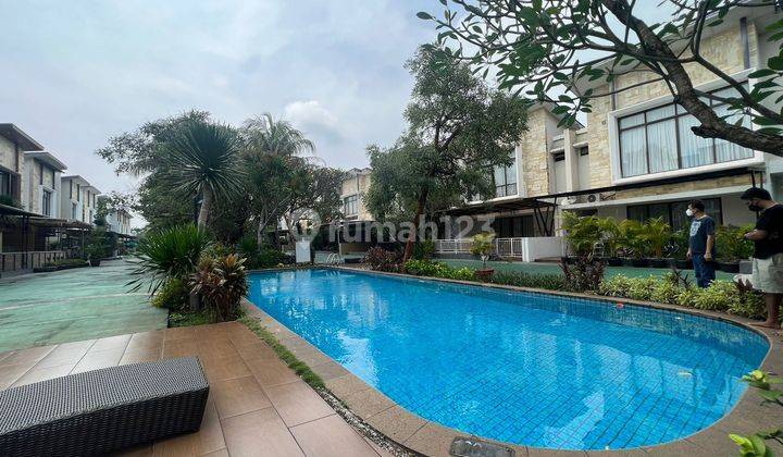 Baru Renov Dan Furnished di Foresta Bsd View Pool Siap Huni 1